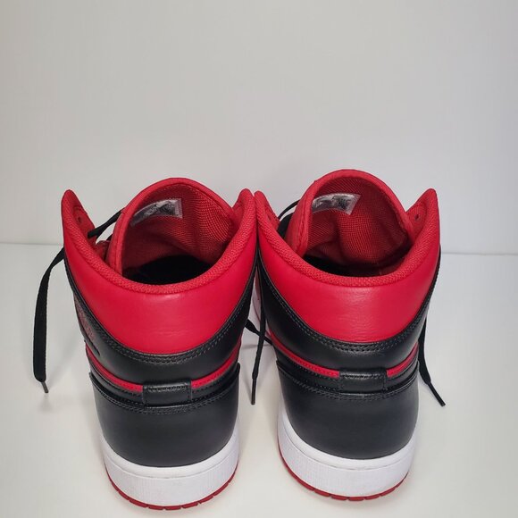 Pre-Loved Nike Air Jordan 1 Mid Reverse Bred Size 12 554724-660 - Picture 6 of 13